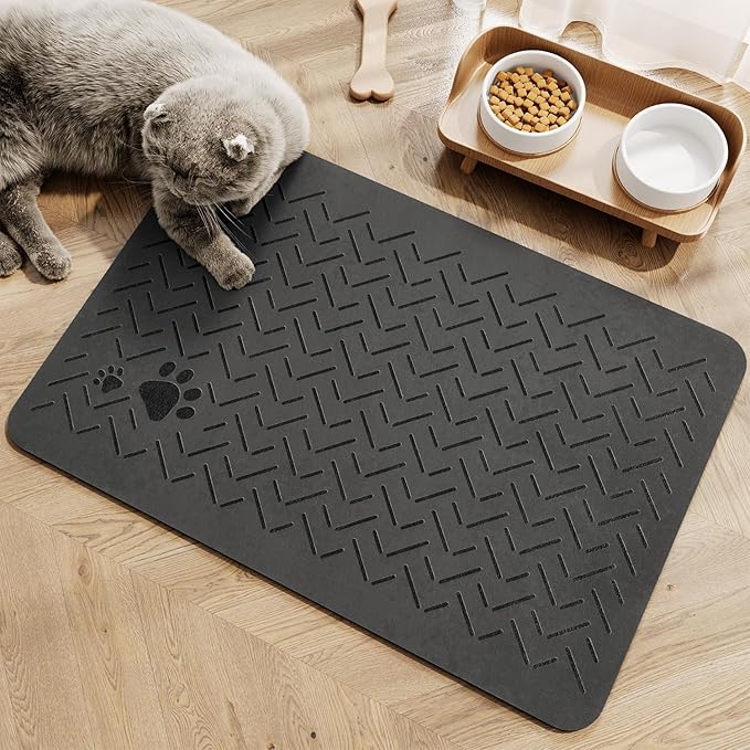 Free Absorbant Pet Feeding Mat